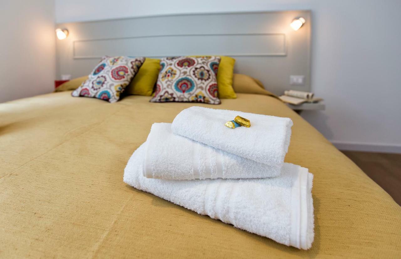 Jolie Julie Accomodation 사사리 외부 사진